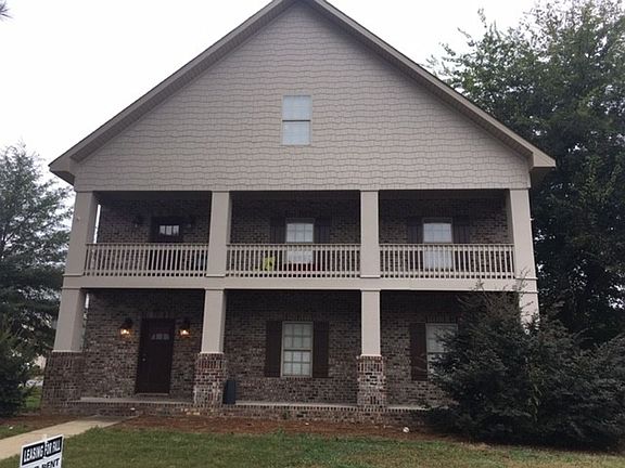 2nd image of 405 Meador Dr