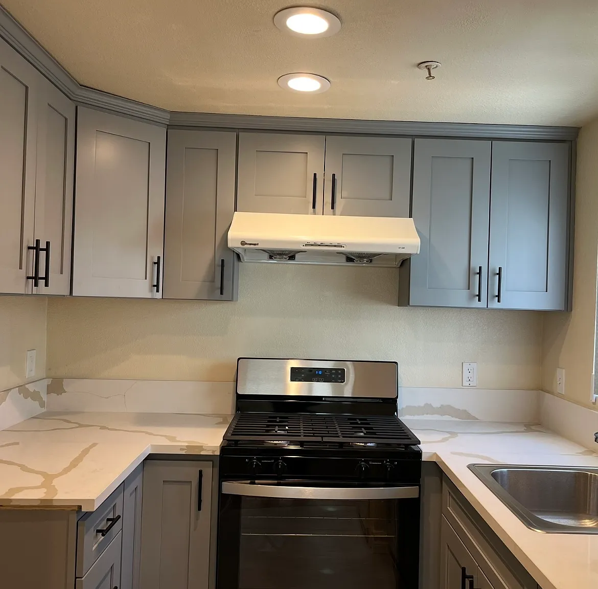2 bed, 1.5 bath, 1100 sqft, $2,725 — Photo 3
