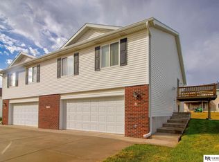 2333 Telluride Cir, Lincoln, NE 68521