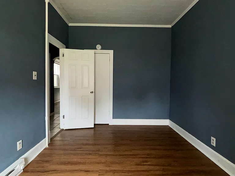 249 Rutter Ave #1 — Photo 6