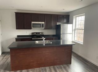 6 Grove St UNIT 2, Dover, NH 03820