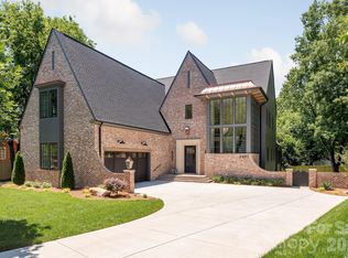 5555 Lansing Dr, Charlotte, NC 28270