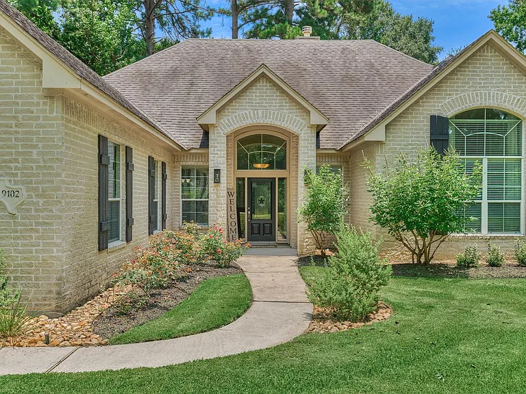 9102 Marshall Ct — Photo 15
