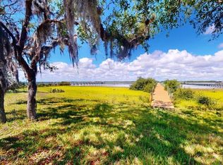 5327 Riverview Dr, Saint Augustine, FL 32080