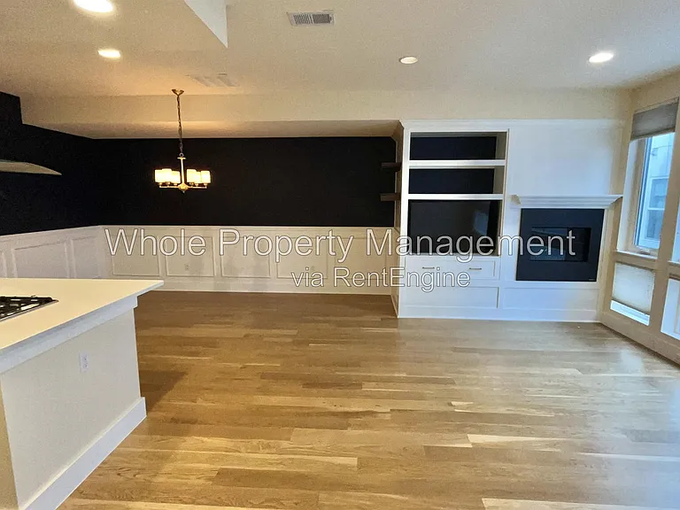 3032 Zuni St — Photo 4