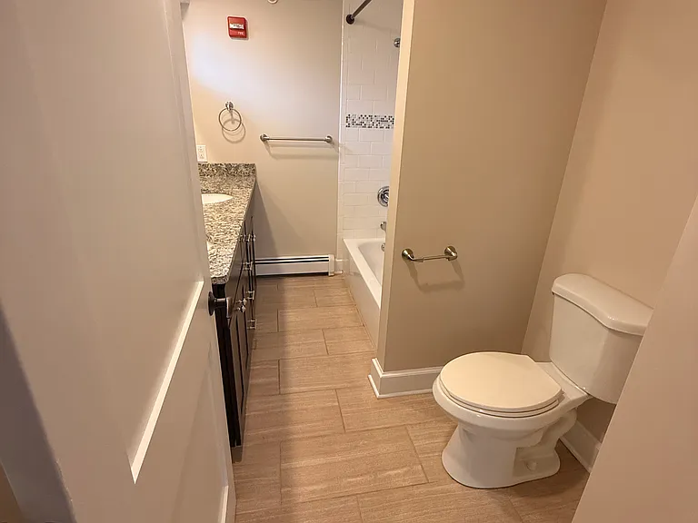 City Club Apartments — Photo 53