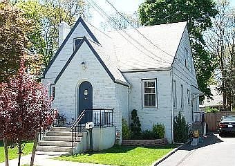 1st image of 268 Toronto Ave