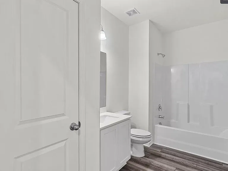 929 Berkeley Glen Rd — Photo 14