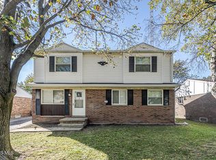 808 Butterfield Dr, Toledo, OH 43615
