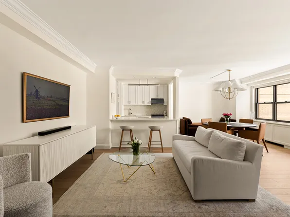 400 East 56th Street image 1 of 6