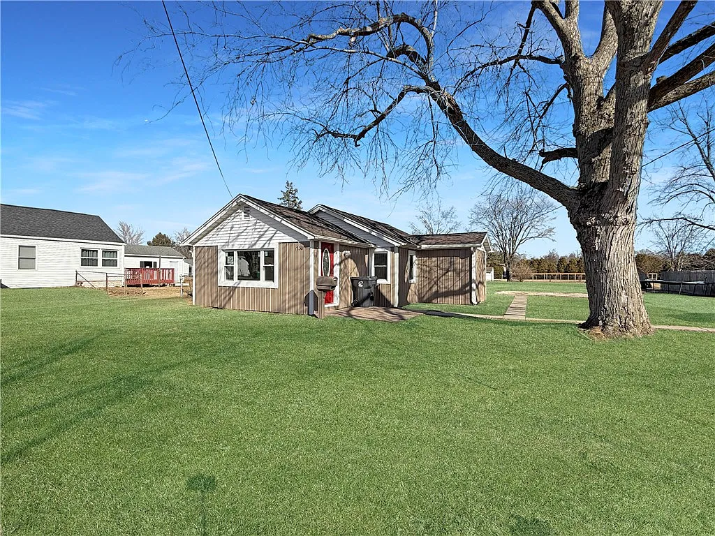 1730 S 34th Pl photo 1