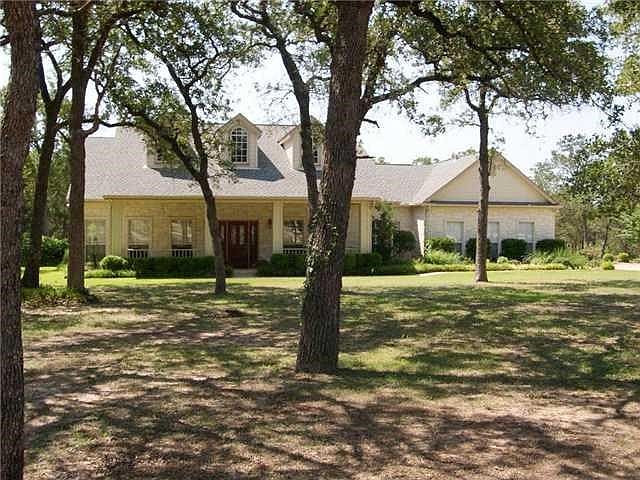 1st image of 173 Lois Ln
