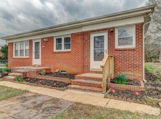 923 Marys Grove Rd, Cherryville, NC 28021