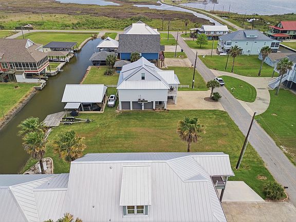 5th image of Sandpiper Ln