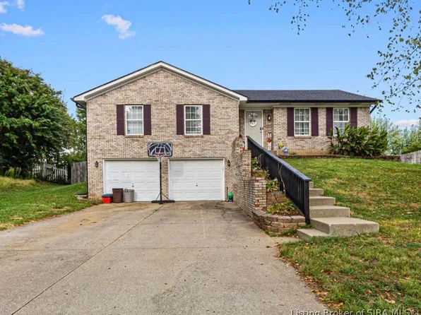 1205 Stonelilly Drive, Jeffersonville, IN 47130