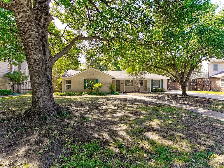 3727 W Biddison St — Photo 3
