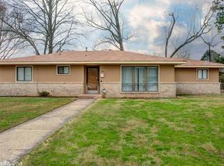 6916 Juniper Rd, Little Rock, AR 72209