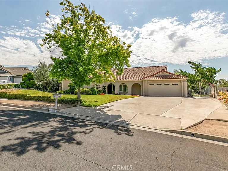 10928 Meseta Ave — Photo 1