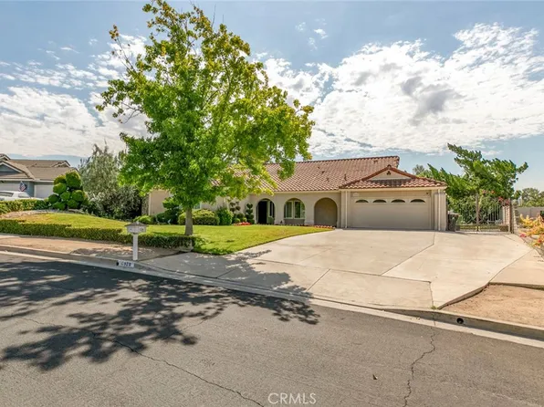 10928 Meseta Ave, Sunland, CA 91040