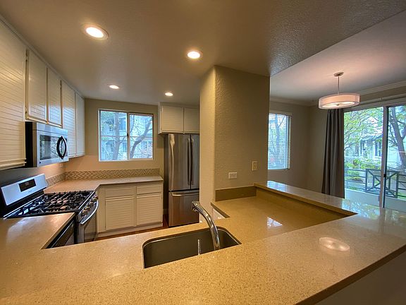 3rd image of 445 Milan Dr Unit 101