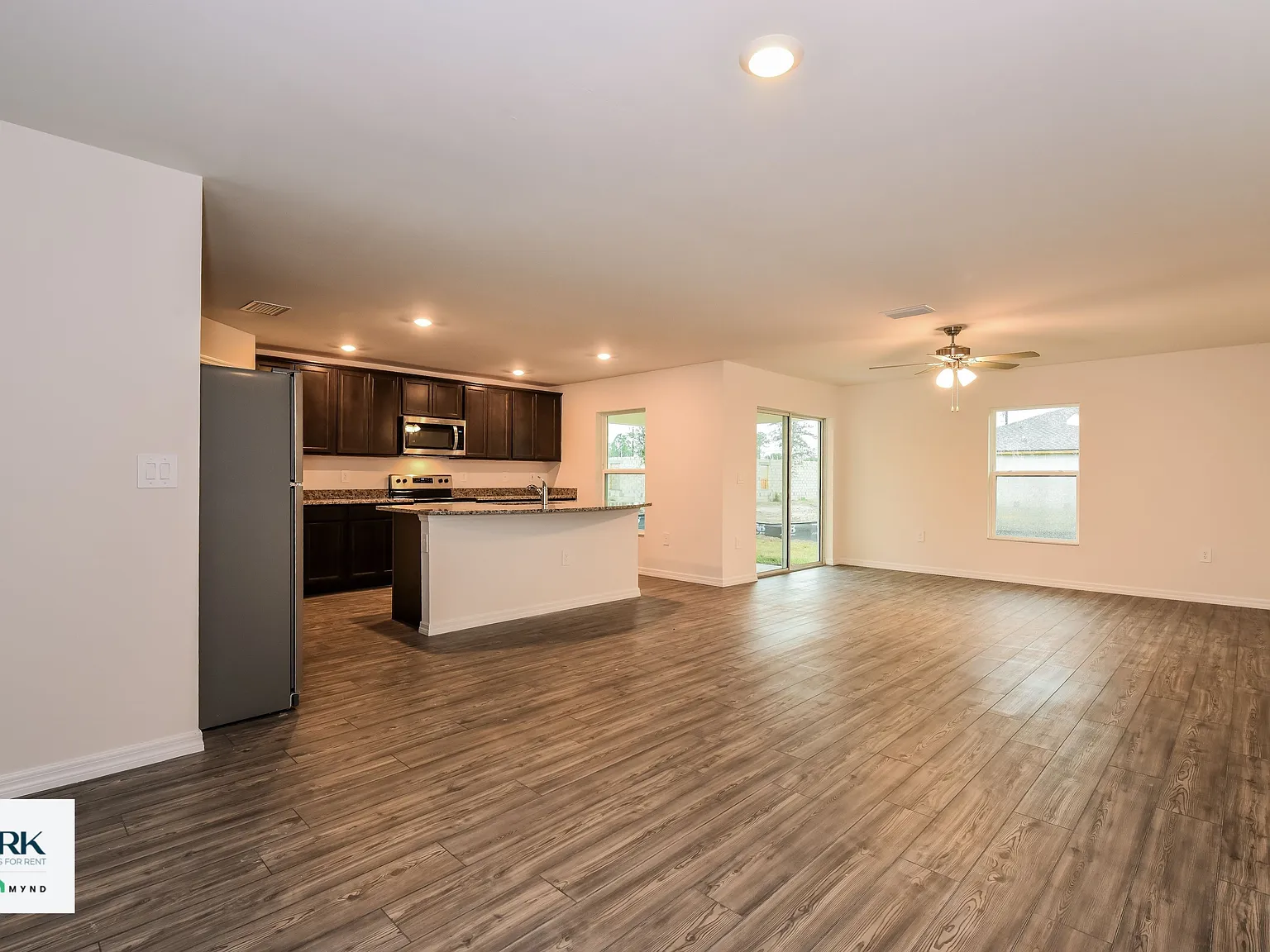 4 bed, 2.0 bath, 1857 sqft, $2,045 — Photo 2