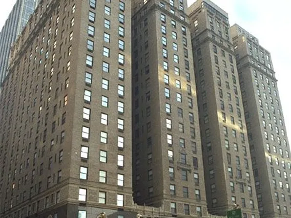 150 W 51st St APT 816, New York, NY 10019