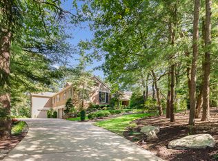 7 Brookview Ct, Voorhees, NJ 08043