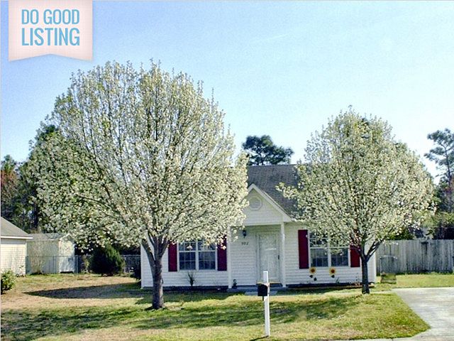 2nd image of 902 Gordon Woods Rd