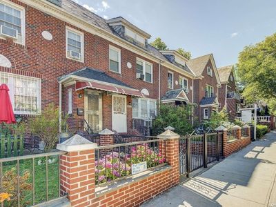 34-27 72nd Street, Jackson Heights, NY, 11372