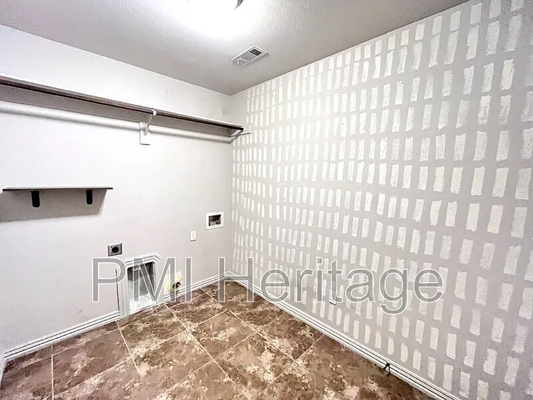 206 Peyton St — Photo 30