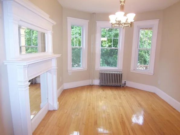 49 Pleasant St #2, Dorchester, MA 02125