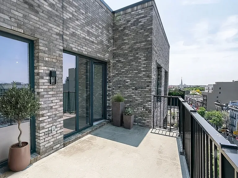 815 Flatbush Ave #719 — Photo 6