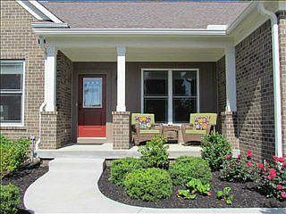2nd image of 7114 English Oak Dr