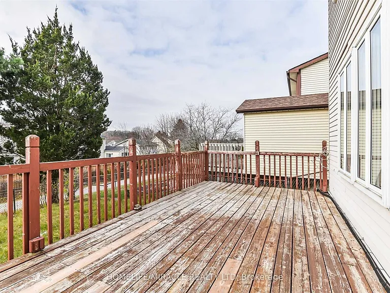 37 Banner Cres — Photo 29