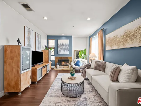 6938 Laurel Canyon Blvd Unit 310, North Hollywood, CA 91605