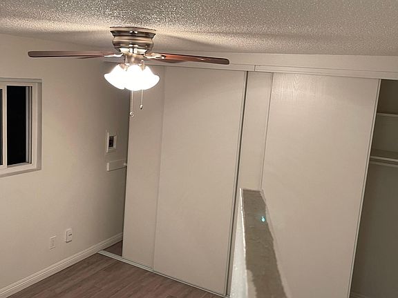 4th image of 3854 42nd St #8