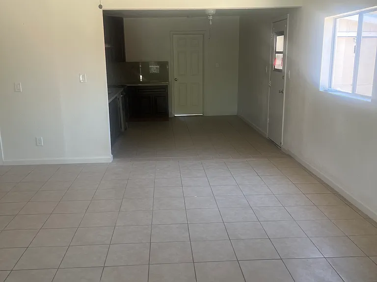 9899 S Lockhart Rd — Photo 12