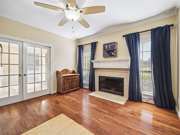 4th image of 1118 Sherfield Ridge Dr