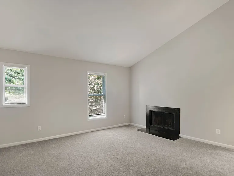 5339 Wayne St — Photo 5