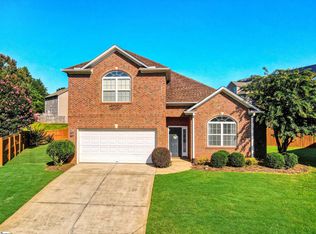 216 Peaks Ct, Taylors, SC 29687