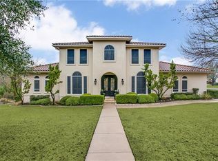 4 Torrington Ct, The Hills, TX 78738