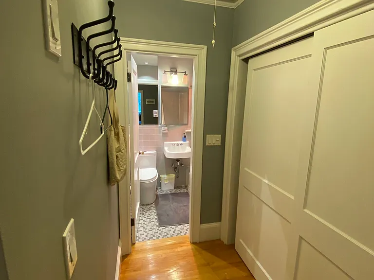 125 Beacon St #10 — Photo 12