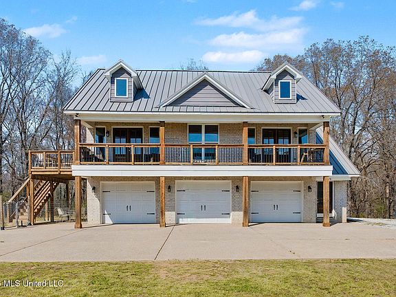 2nd image of 1198 Taska Rd