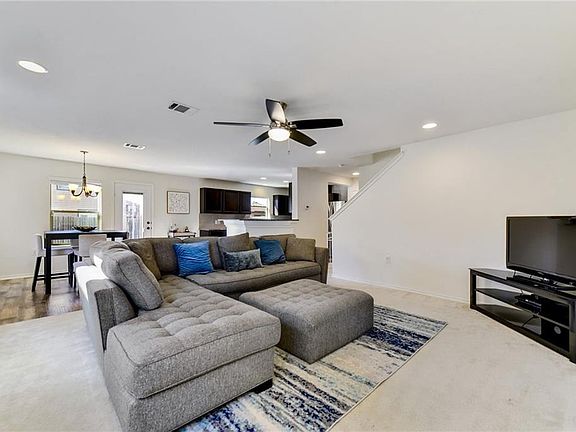 5th image of 8904 Edmundsbury Dr