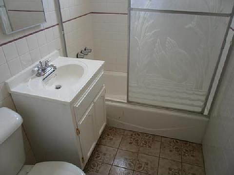 480_480_15336_Avis_3bed_Bath_1_[1]