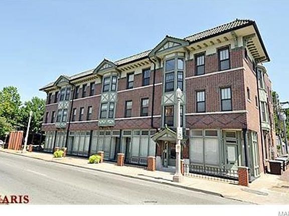 4th image of 2300-2310 S Grand Blvd