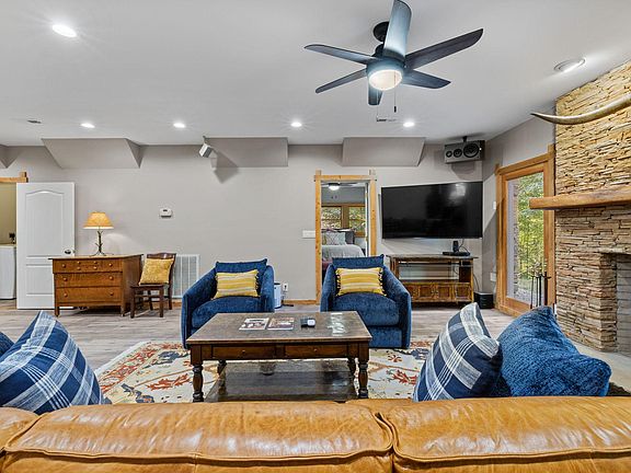 4th image of 12050 Willow Branch Ln