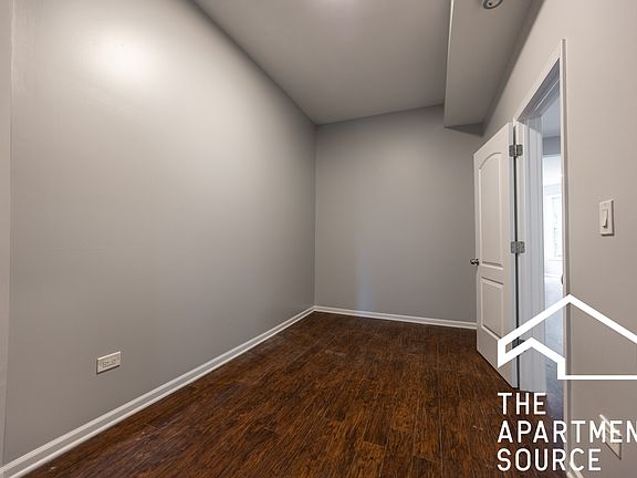 2nd image of 1713 N Kedzie Ave APT 2