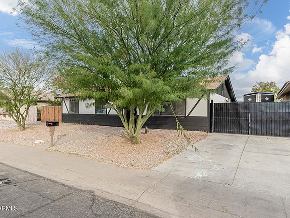 4th image of 5334 W MAUNA LOA Lane
