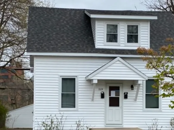 1024 Main St #1/2, Eau Claire, WI 54701